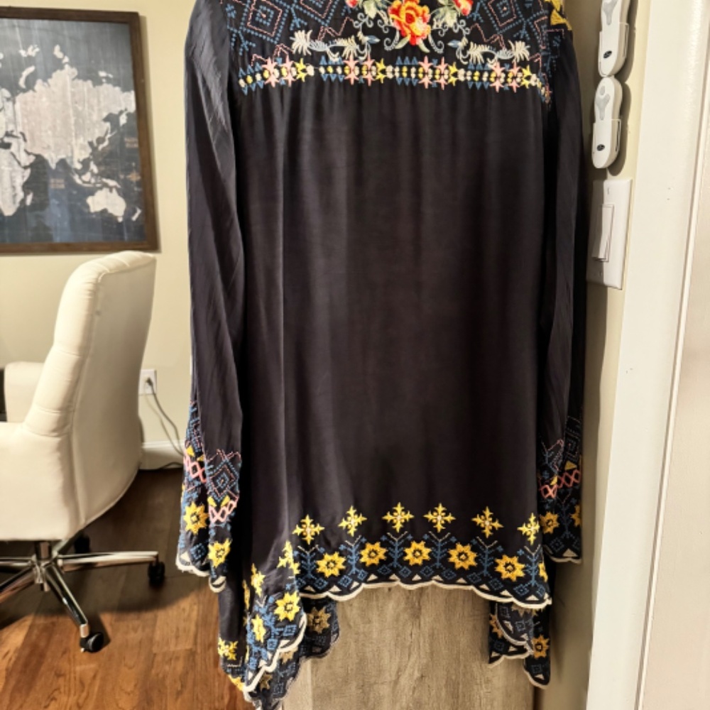 Johnny Was Tunic, XL, blue, excellent condition - Picture 4 of 4